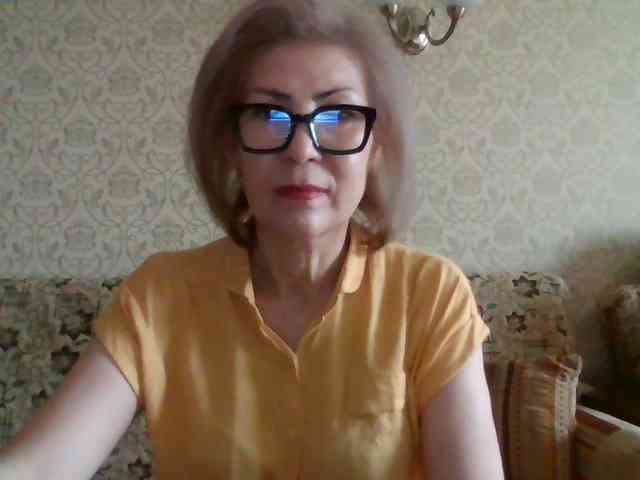 ElegantLady00 webcam