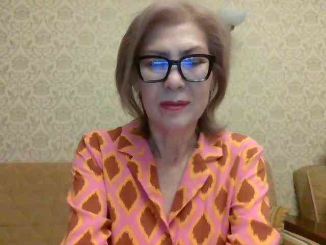 ElegantLady00 webcam