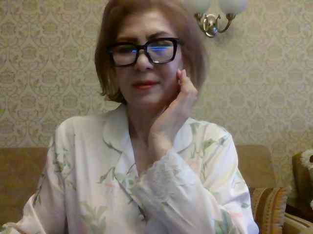 ElegantLady00 webcam