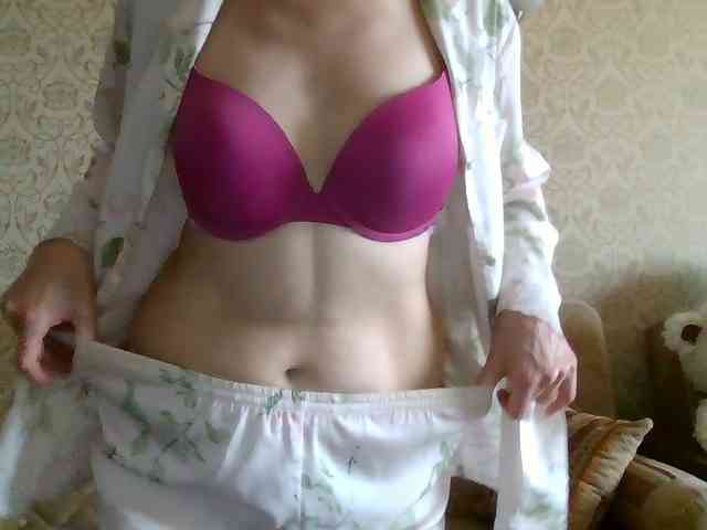 ElegantLady00 webcam