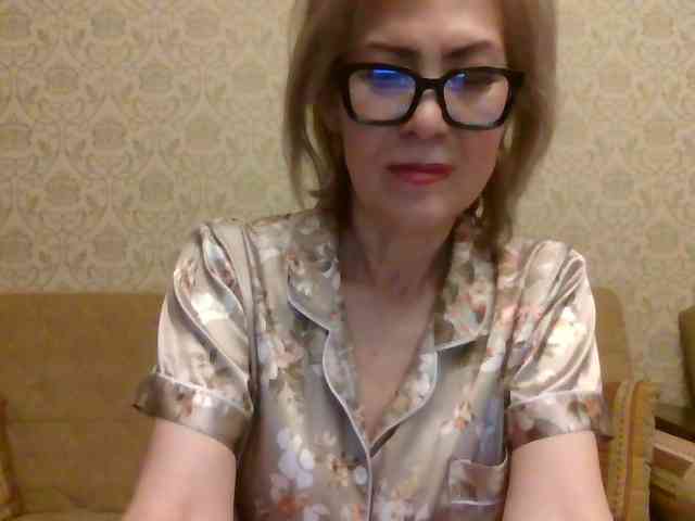 ElegantLady00 webcam