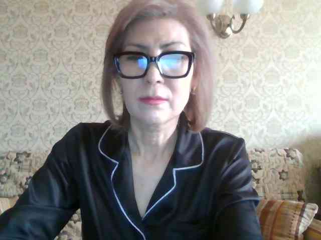 ElegantLady00 webcam