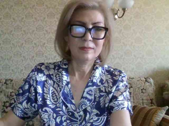 ElegantLady00 webcam