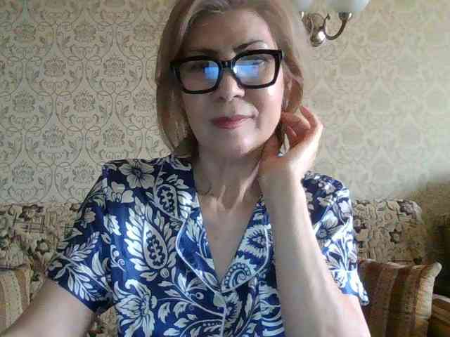 ElegantLady00 webcam