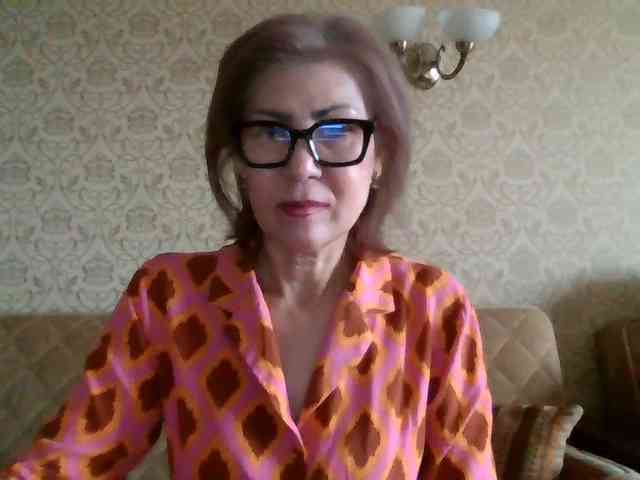 ElegantLady00 webcam