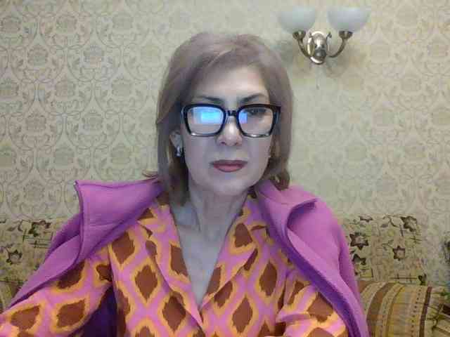 ElegantLady00 webcam