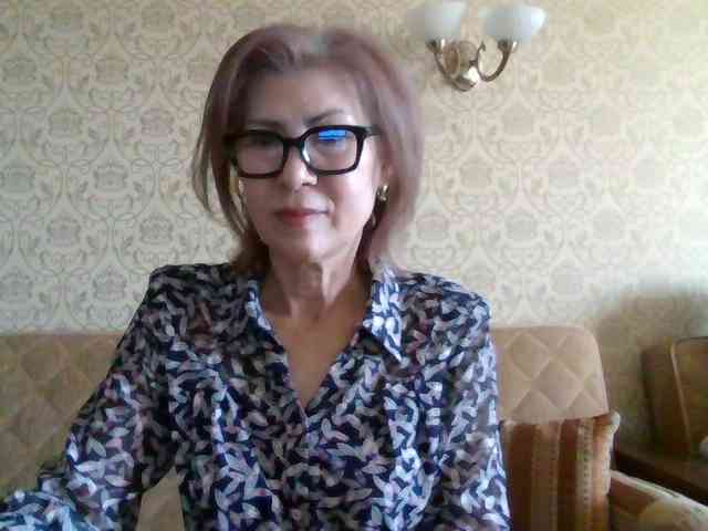 ElegantLady00 webcam