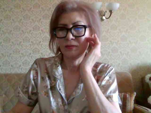 ElegantLady00 webcam