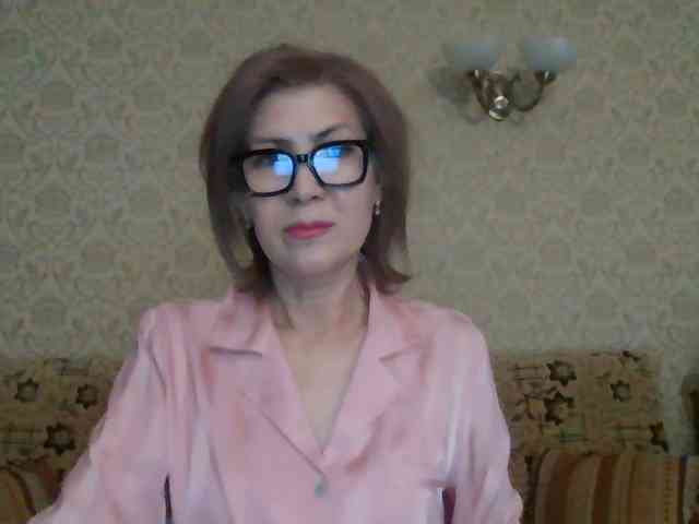 Elegant00Lady