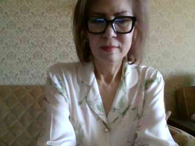 ElegantLady00 webcam