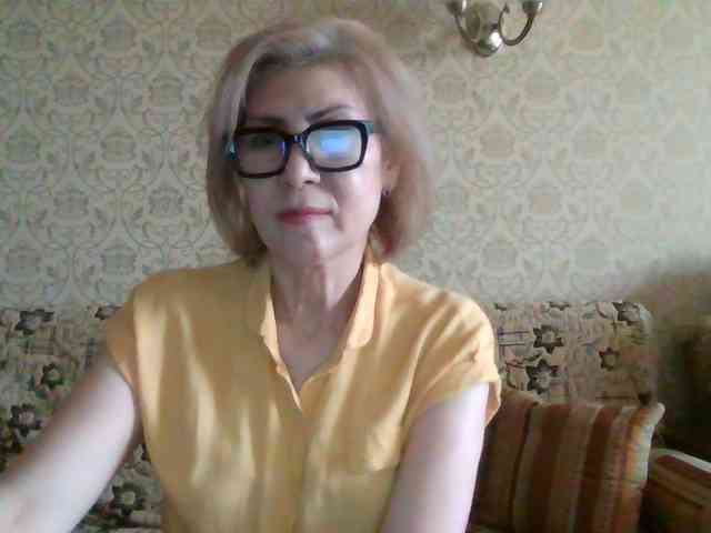 ElegantLady00 webcam