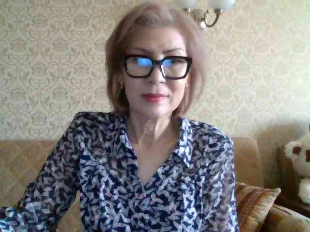 ElegantLady00 webcam
