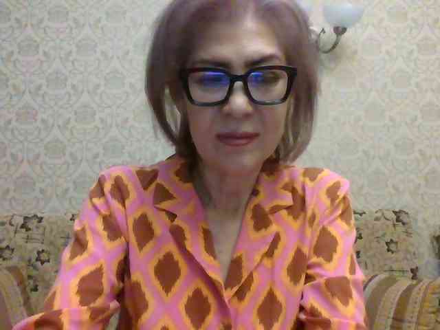 ElegantLady00 webcam