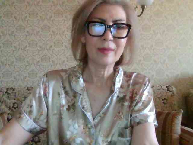 ElegantLady00 webcam