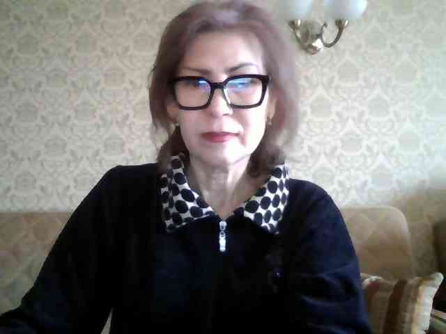 ElegantLady00 webcam