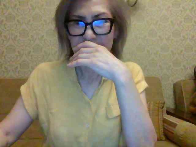 ElegantLady00 webcam