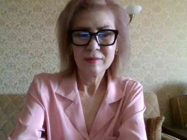ElegantLady00 webcam