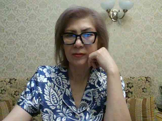 ElegantLady00 webcam