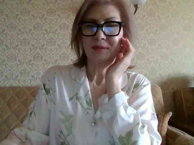 ElegantLady00 webcam