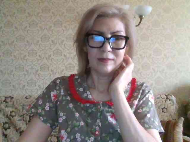 ElegantLady00 webcam