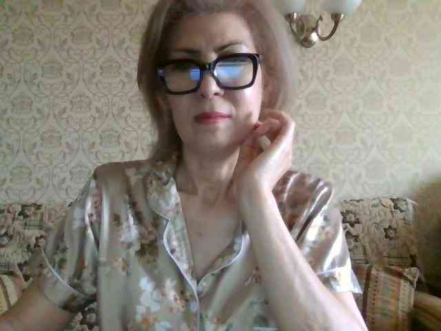 ElegantLady00 webcam