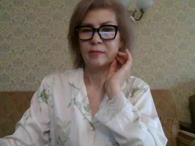 ElegantLady00 webcam