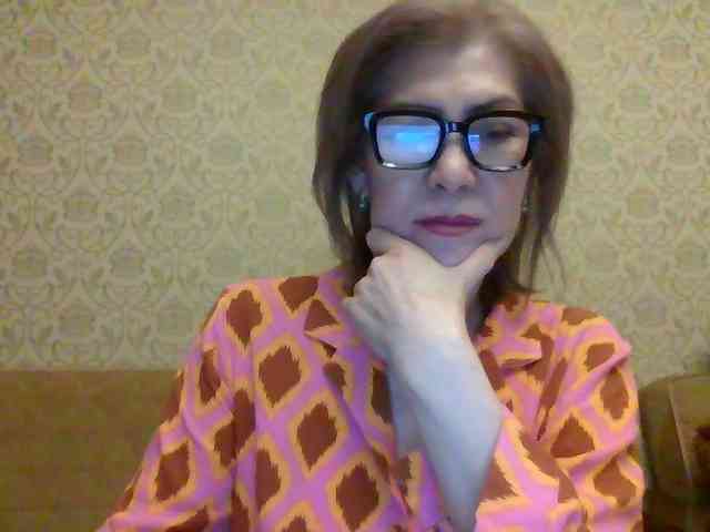 ElegantLady00 webcam