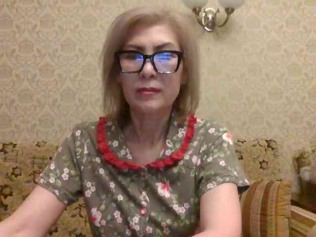 ElegantLady00 webcam