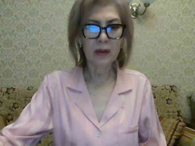 ElegantLady00 webcam