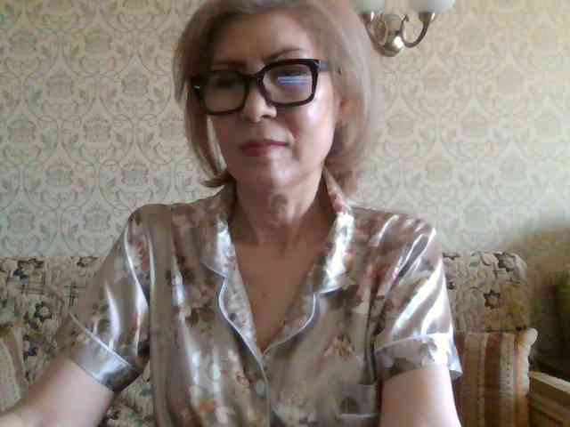ElegantLady00 webcam