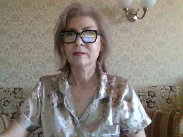 ElegantLady00 webcam
