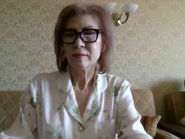 ElegantLady00 webcam
