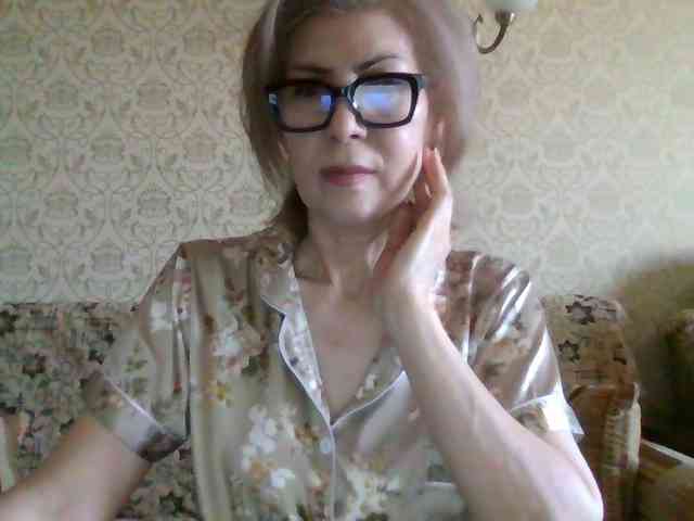 ElegantLady00 webcam