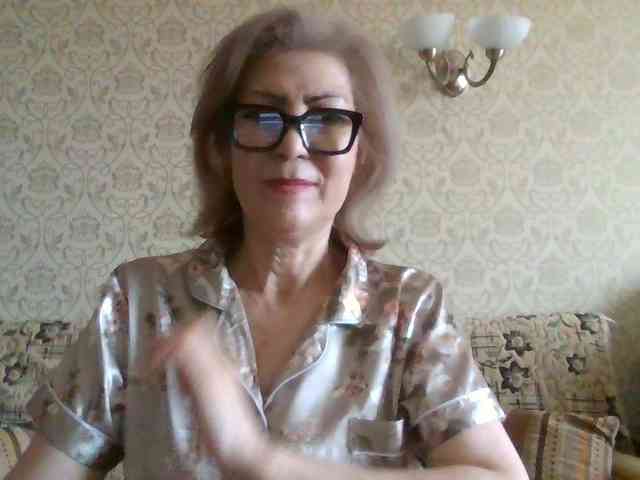 ElegantLady00 webcam