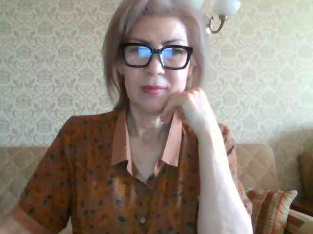 ElegantLady00 webcam