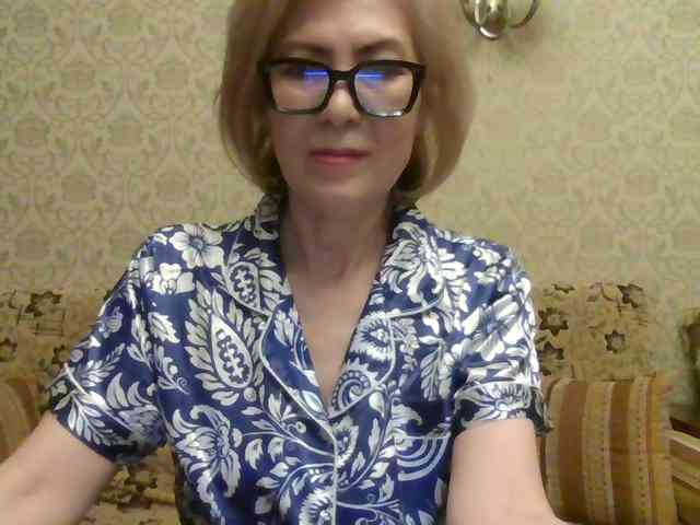 ElegantLady00 webcam