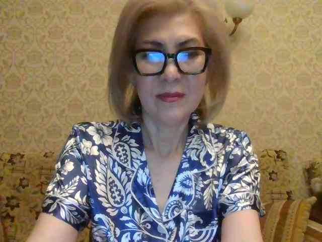 ElegantLady00 webcam