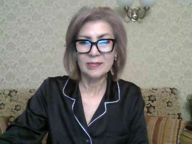ElegantLady00 webcam