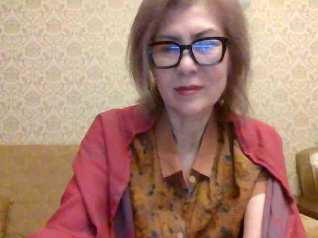 ElegantLady00 webcam