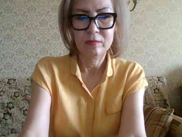 ElegantLady00 webcam