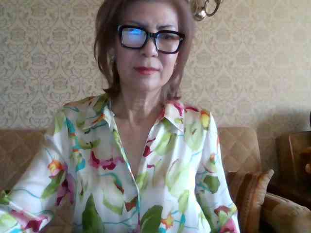 ElegantLady00 webcam