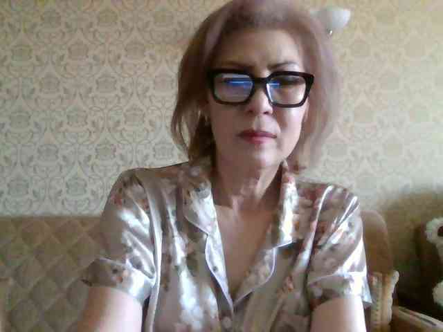 ElegantLady00 webcam
