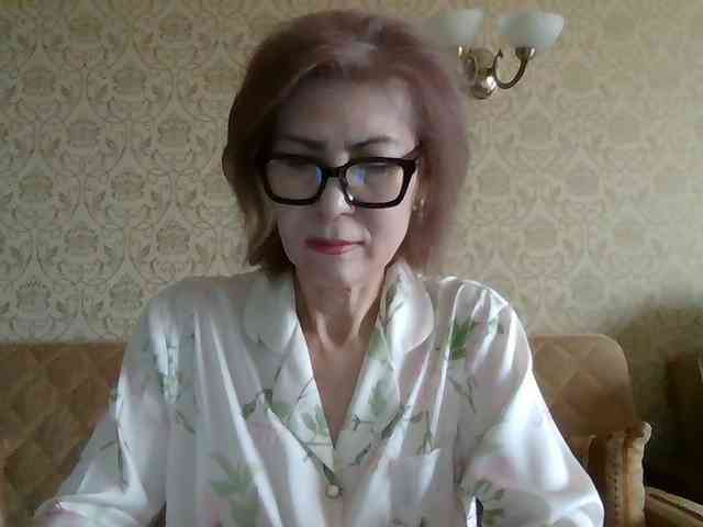 ElegantLady00 webcam