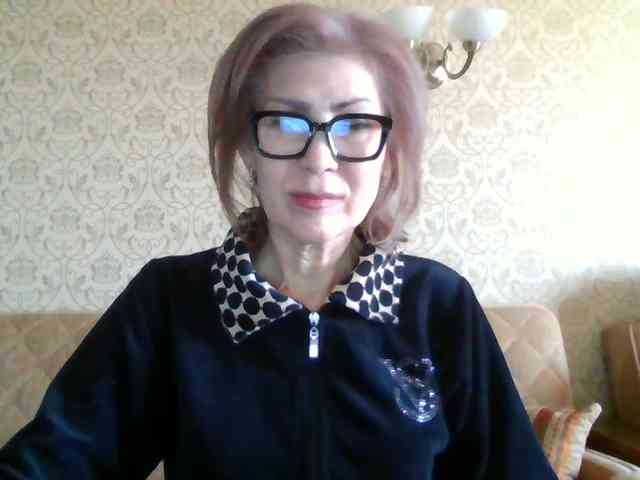 ElegantLady00 webcam