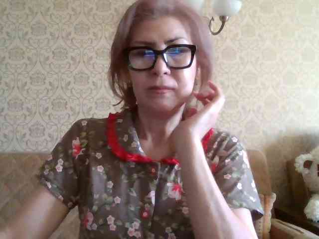 ElegantLady00 webcam