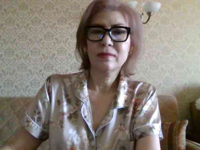 ElegantLady00 webcam