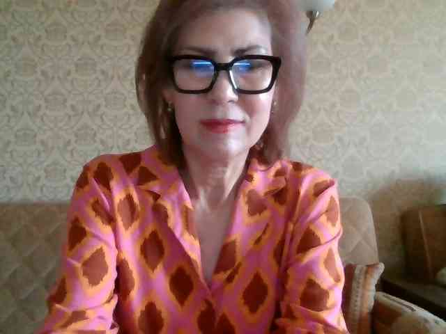 ElegantLady00 webcam