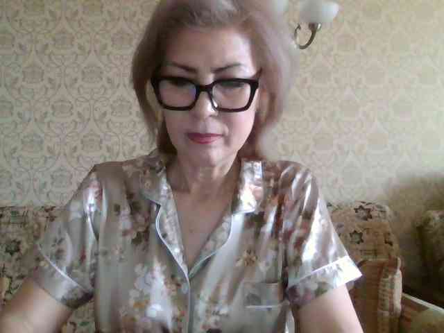 ElegantLady00 webcam