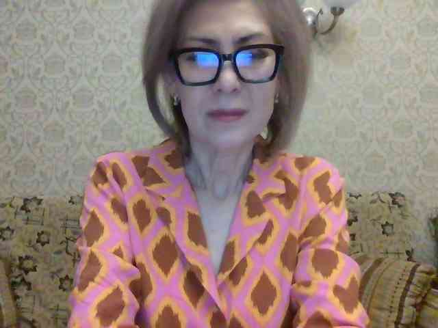 ElegantLady00 webcam