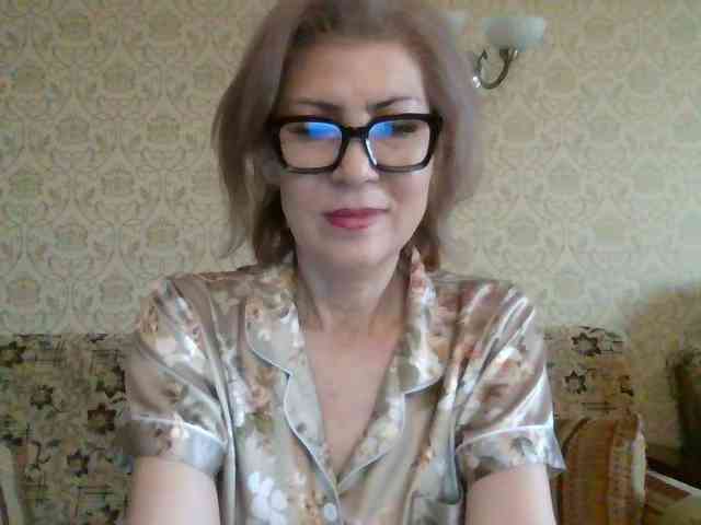 Elegant00Lady